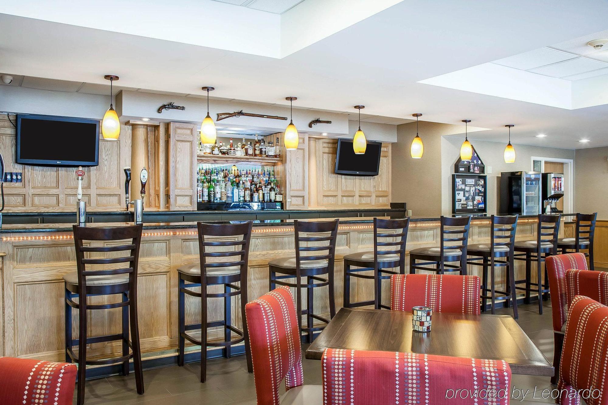 Comfort Inn & Suites Sturbridge-Brimfield מראה חיצוני תמונה
