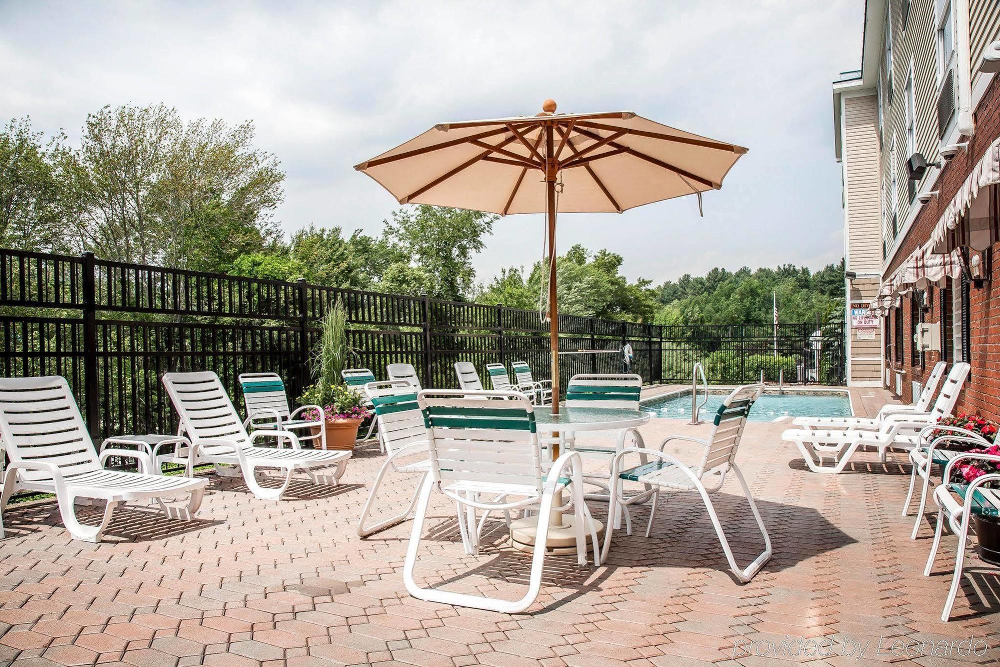 Comfort Inn & Suites Sturbridge-Brimfield מראה חיצוני תמונה