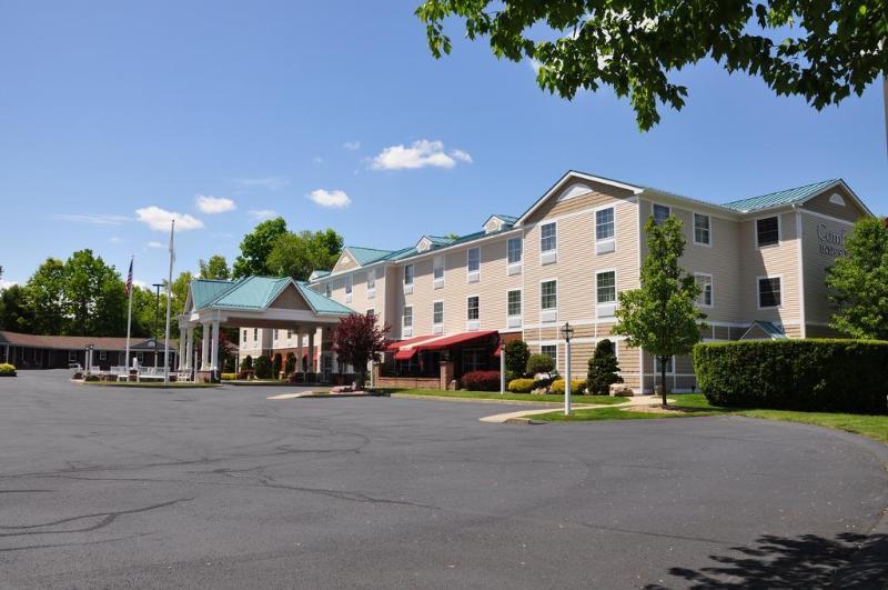 Comfort Inn & Suites Sturbridge-Brimfield מראה חיצוני תמונה